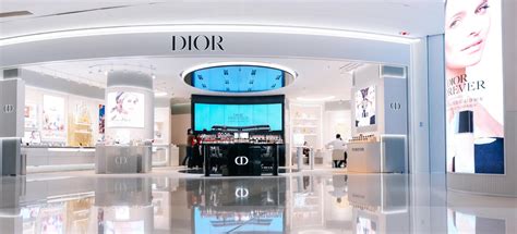 dior outlet shops near me